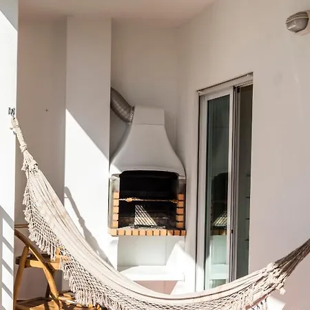 Algarve Vibes Apartment, Wifi, Pool, Ac, Bbq * פורטימאו