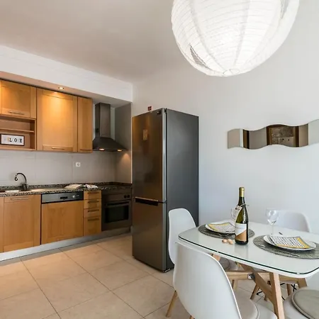 Algarve Vibes Apartment, Wifi, Pool, Ac, Bbq